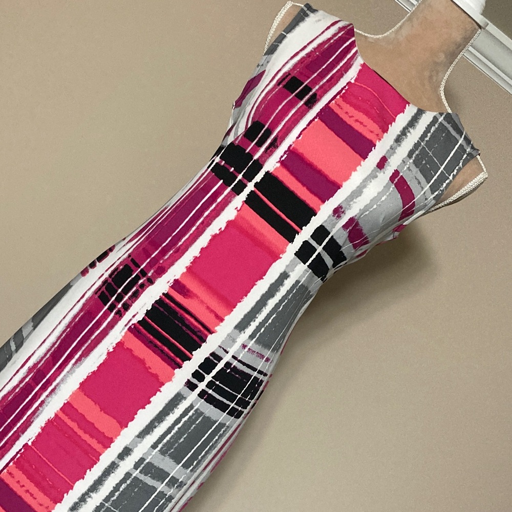 Worthington Vibrant Pink & Black / Gray & White Plaid Dress - size Medium
